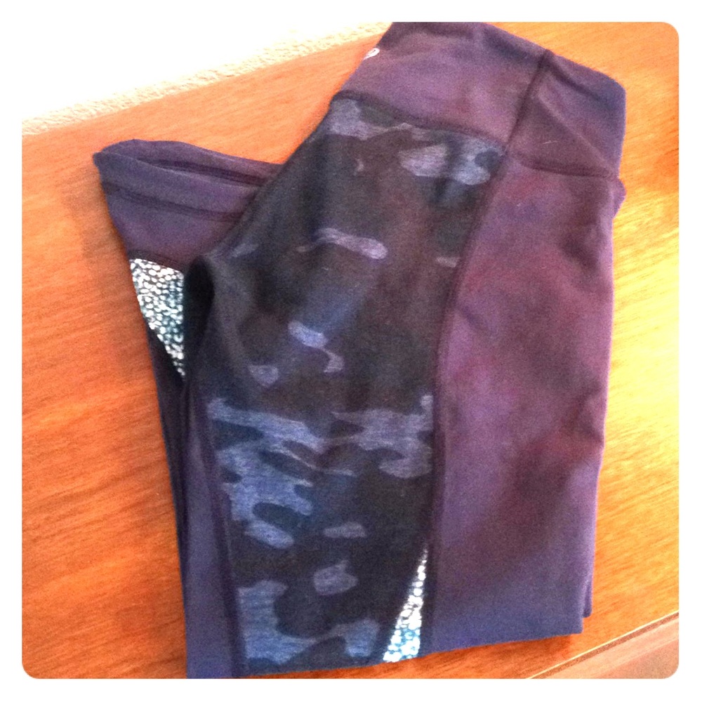 Lululemon Cropped Pants